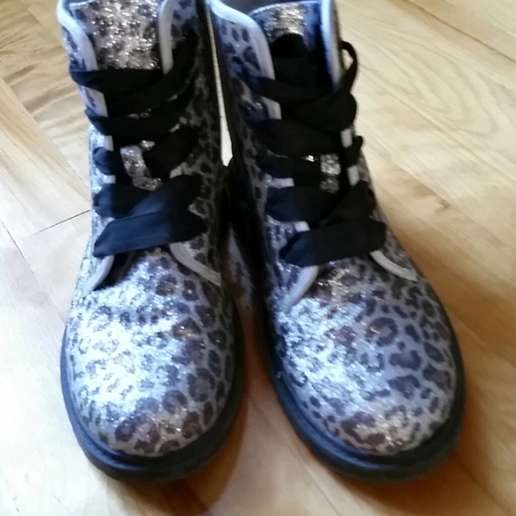 Leopard Boots for girls Size 3 - Picture 4 of 6
